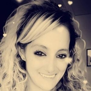 Meet your Posher, Justine